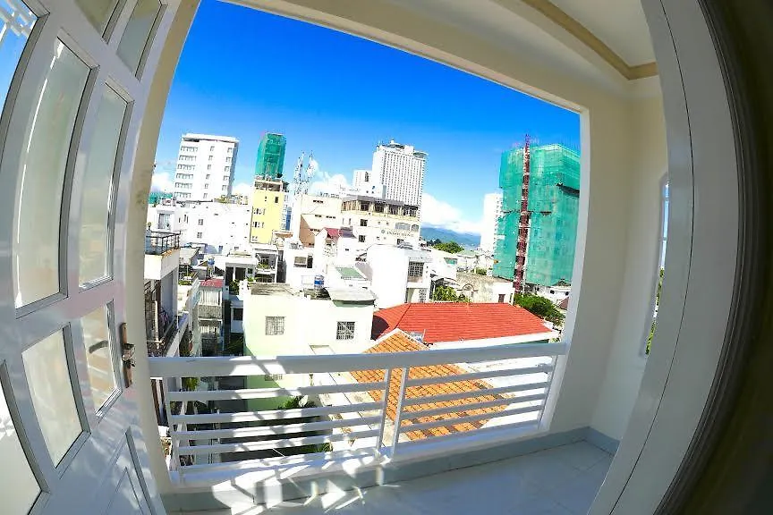 Sea Moon Hotel Нячанг